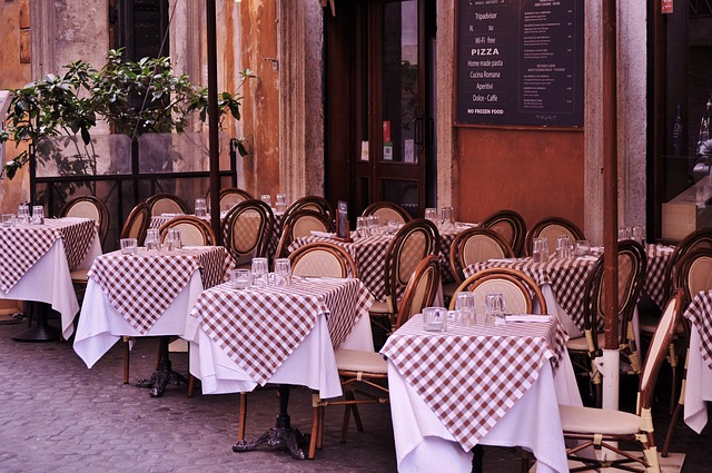 restaurant room image